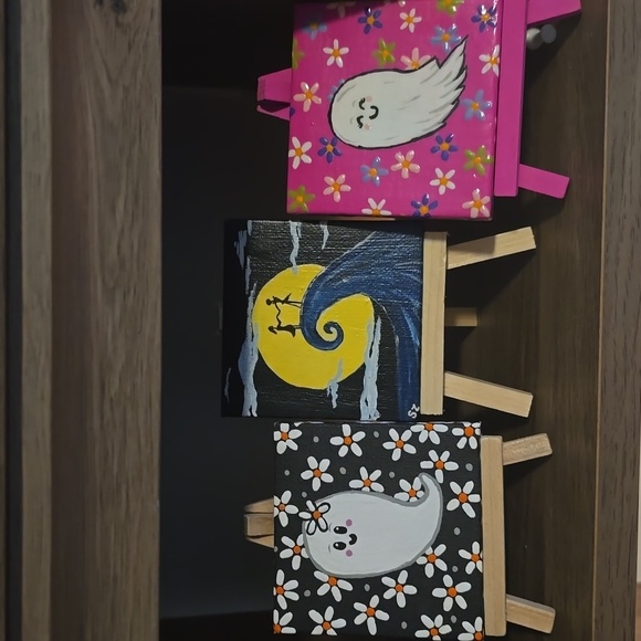 Hand painted canvas - Picture 3 of 7